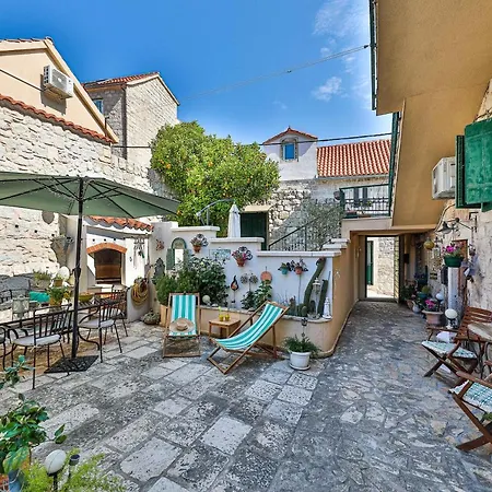 Gostinjska kuća Tomic