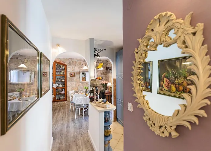 Konukevi Tomic Split